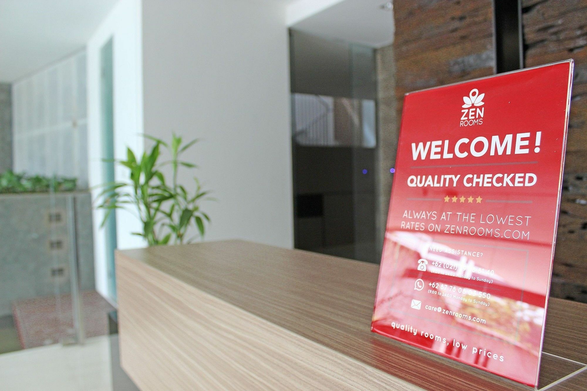 Zen Premium Sampoerna Strategic Square Hotel Jakarta Ngoại thất bức ảnh