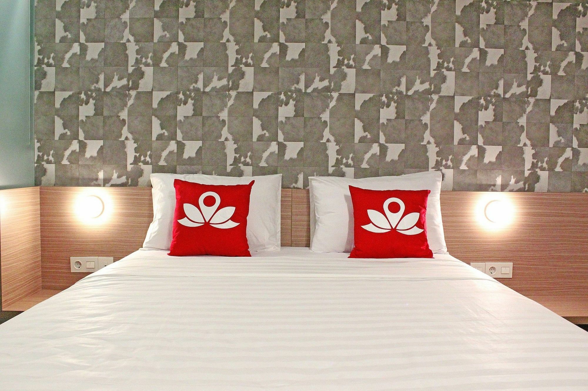 Zen Premium Sampoerna Strategic Square Hotel Jakarta Ngoại thất bức ảnh