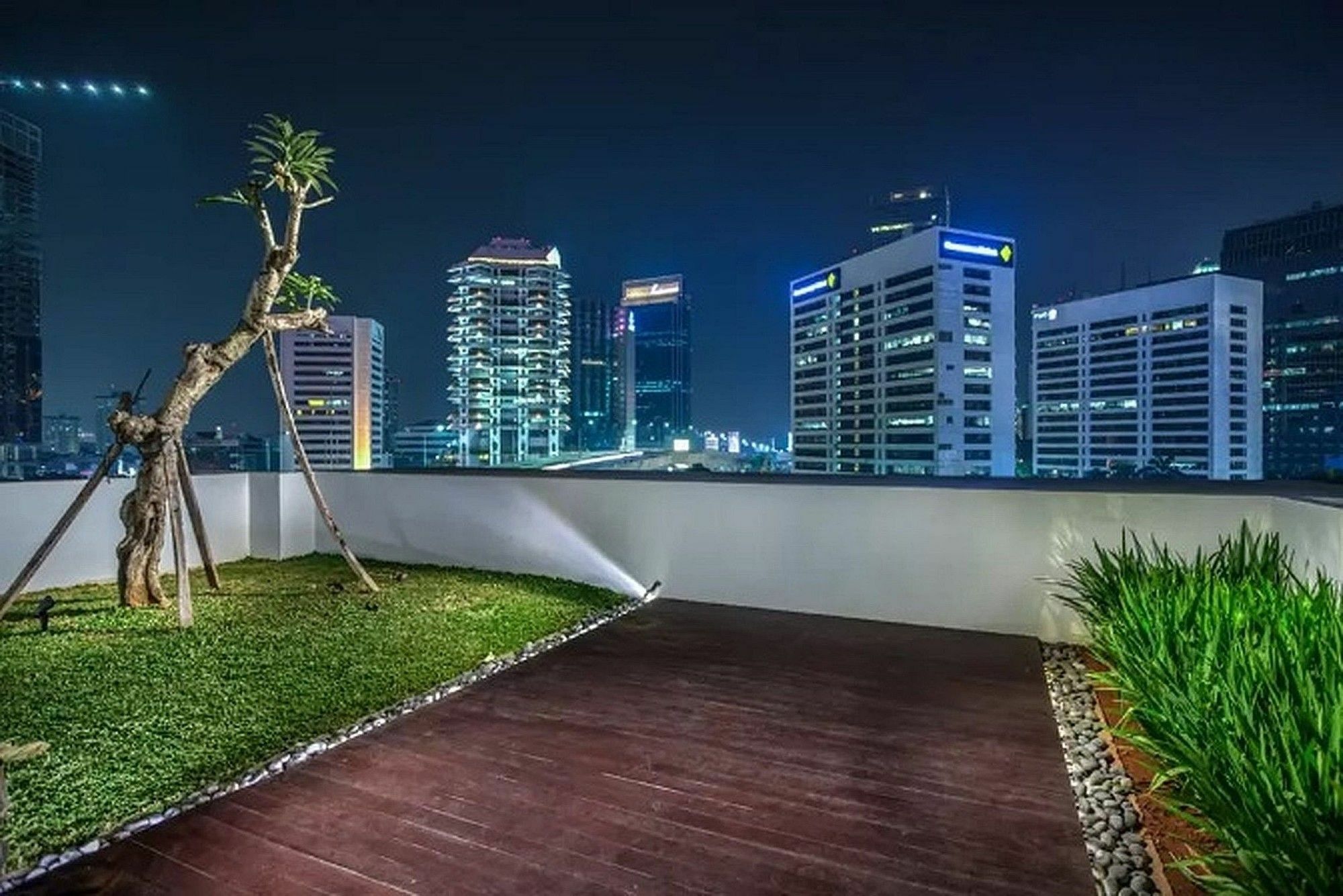 Zen Premium Sampoerna Strategic Square Hotel Jakarta Ngoại thất bức ảnh